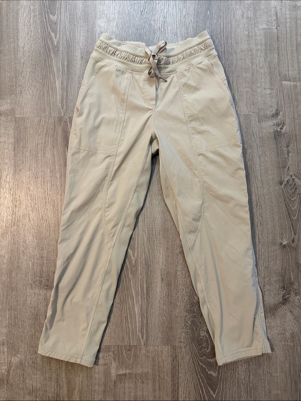 Lululemon 4 Dance Studio Lined Mid Rise Cropped Casual Women’s Lightweight Pant
